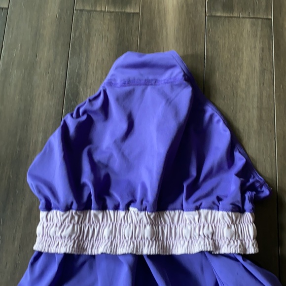 Lululemon super squad short - Picture 9 of 17